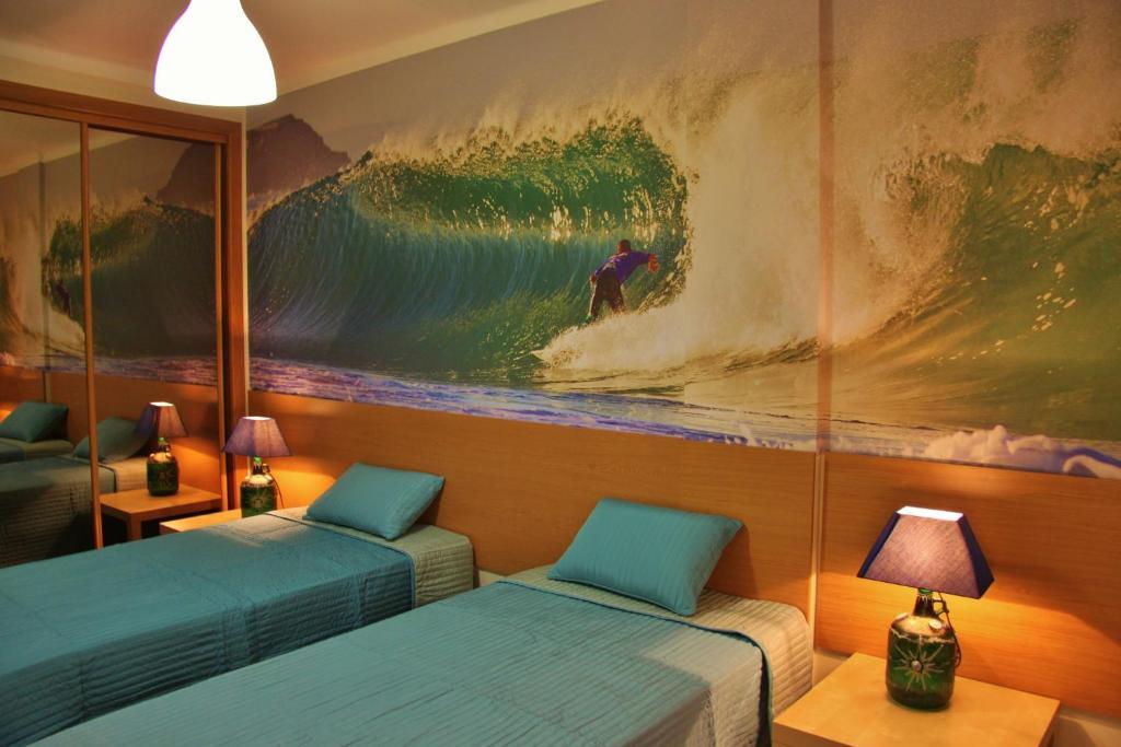 Supertubos Beach Hostel Atouguia Da Baleia Quarto foto